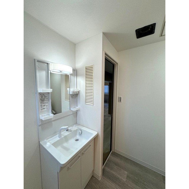 コーポ東柳ヶ瀬の内装