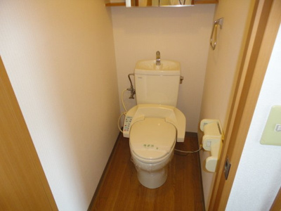 【トイレ】 | パティオ・プリムローズ | シャワー付トイレ