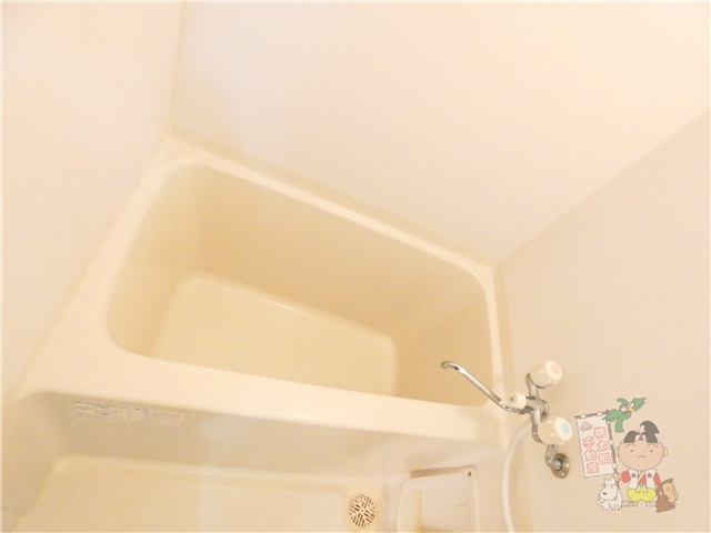 ヴィクトワール伊福の浴室