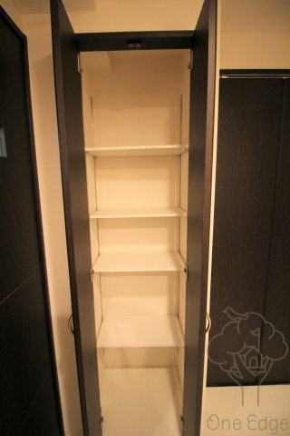 ヴィレッジリバー天神橋の収納