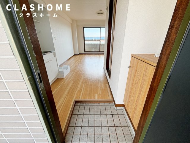 ルシードオチの玄関