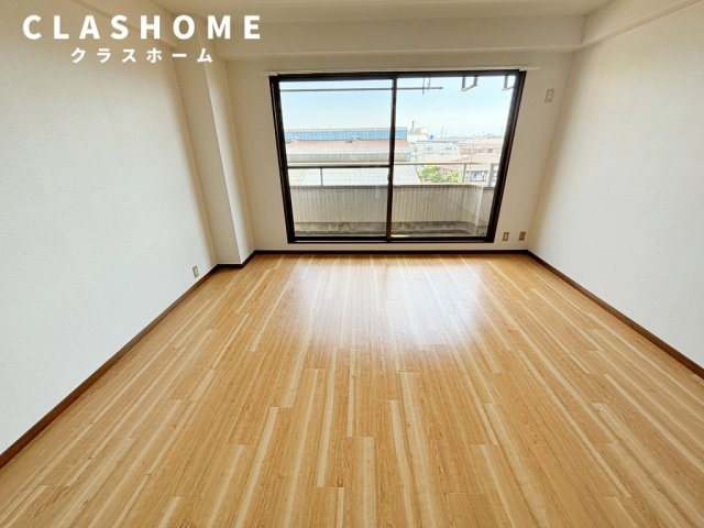 ルシードオチの居間・リビング