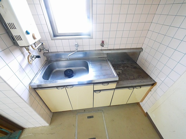 永原ビルのキッチン|キッチンでお料理をお楽しみください