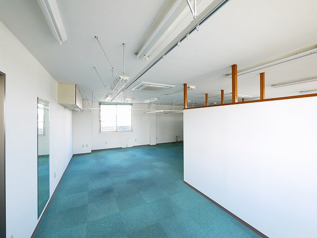 永原ビルの内装|広々スペース