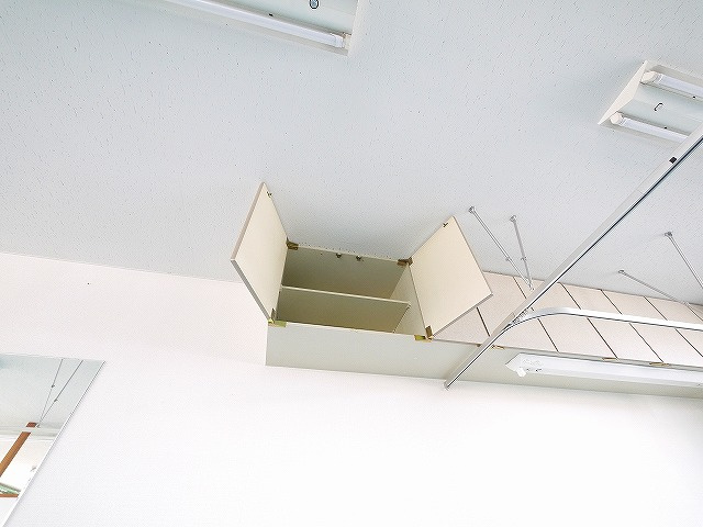 永原ビルの内装|収納スペースもあります