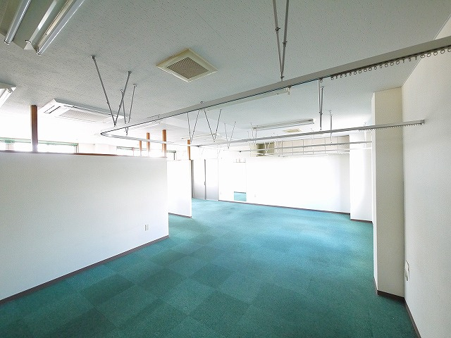 永原ビルの内装|おしゃれな内装です