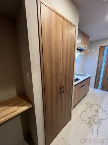 スプランディッド新大阪EASTの玄関