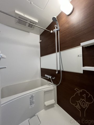 スプランディッド新大阪EASTの浴室
