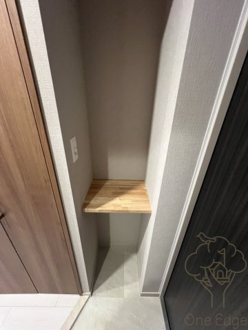スプランディッド新大阪EASTの玄関