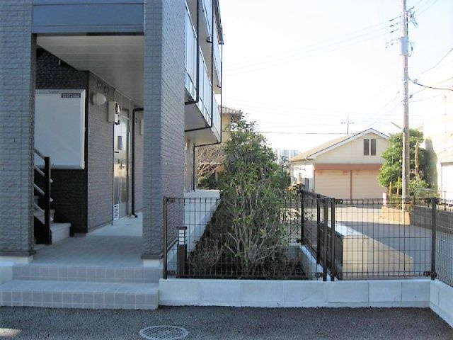 【エントランス】 | コンフォートフレアⅢ