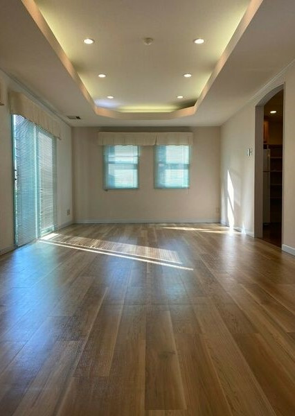 センチュリーハイツB棟の居間・リビング