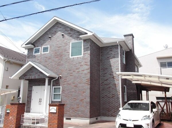 センチュリーハイツB棟の外観