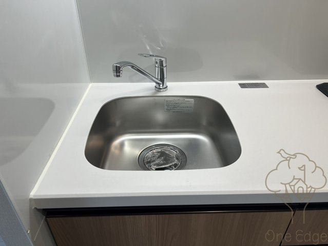 スプランディッド新大阪EASTのキッチン