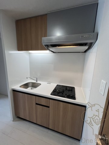 スプランディッド新大阪EASTのキッチン