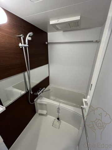 スプランディッド新大阪EASTの浴室