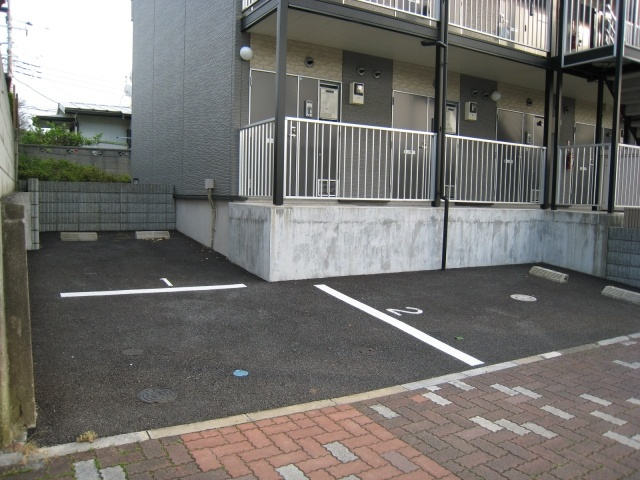 【駐車場】 | メゾン若葉台