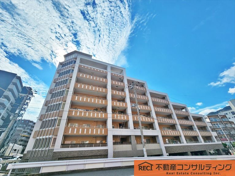 リベール灘北通りの外観