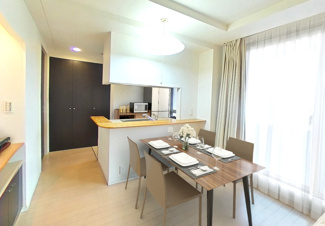 【居間・リビング】 | サンリヤン平野西 | サンリヤン平野西