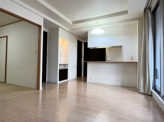 【居間・リビング】 | サンリヤン平野西 | サンリヤン平野西