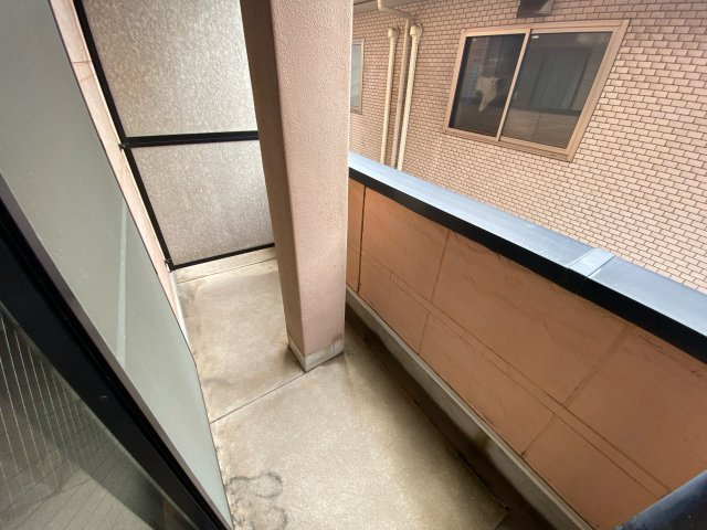 タクミマンションのバルコニー