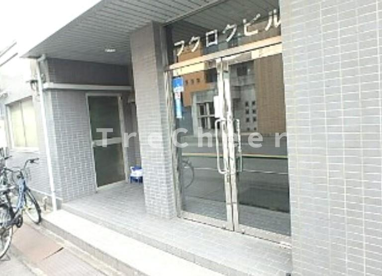 フクイビルのエントランス
