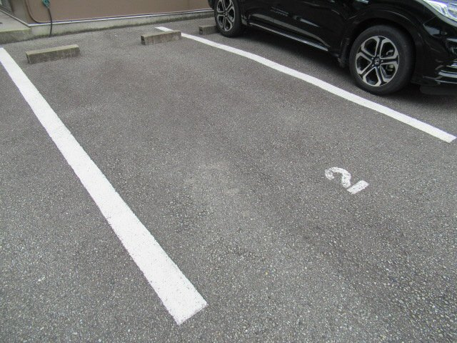 サンプレイス明石の駐車場
