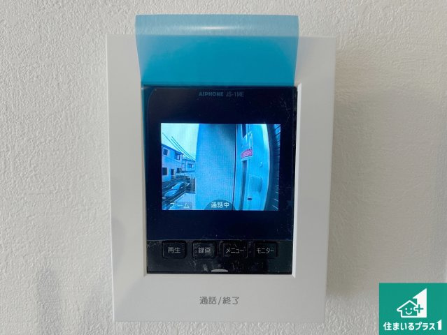 神戸市垂水区舞子坂　第1期　新築一戸建ての防犯設備|カラーモニターインターホン！声だけでなく来訪者の姿や顔がモニターで確認できるので、小さなお子様がいらっしゃるご家庭でも安心できます！