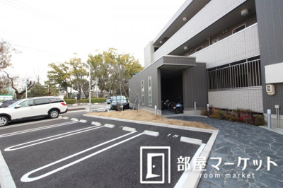 【駐車場】 | グランクロワール