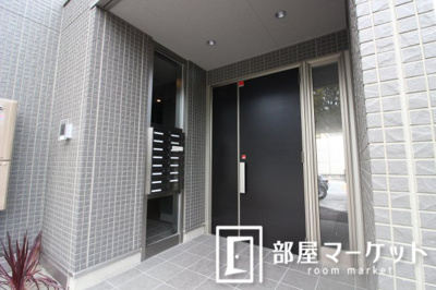 【エントランス】 | グランクロワール