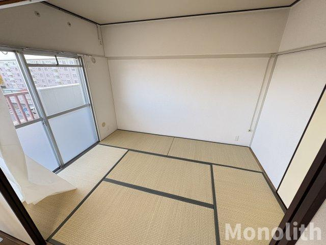 鶴山台2号棟の和室