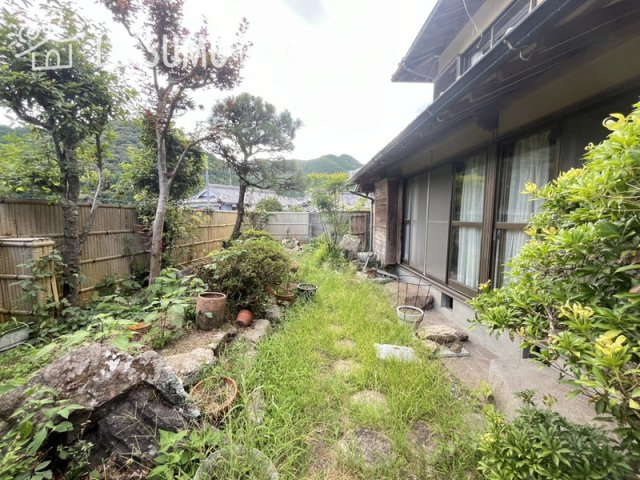 姫路市夢前町護持/中古戸建の庭