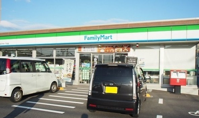 【周辺】 | カルム栄町Ⅰ | ファミリーマート浜乃木１丁目店まで500m