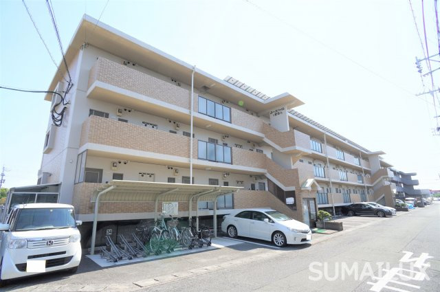 熊本市南区江越１丁目の賃貸マンション