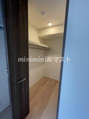 ルシェーナ西田辺の収納