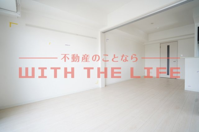 リッツ・アヴェニュー（リッツ・アベニュー）【10, 000円キャッシュバック対象物件】の洋室|広々とした洋室です