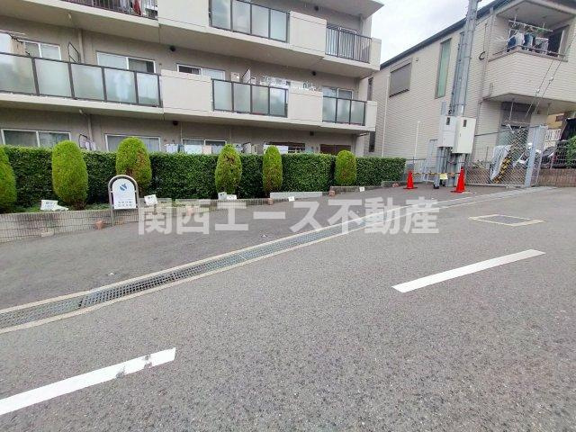 【駐車場】 | フォルム石切さくら坂