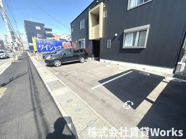 BEAMS城東の駐車場|駐車スペースもあります