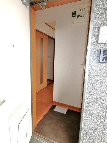 ミレーニアの玄関