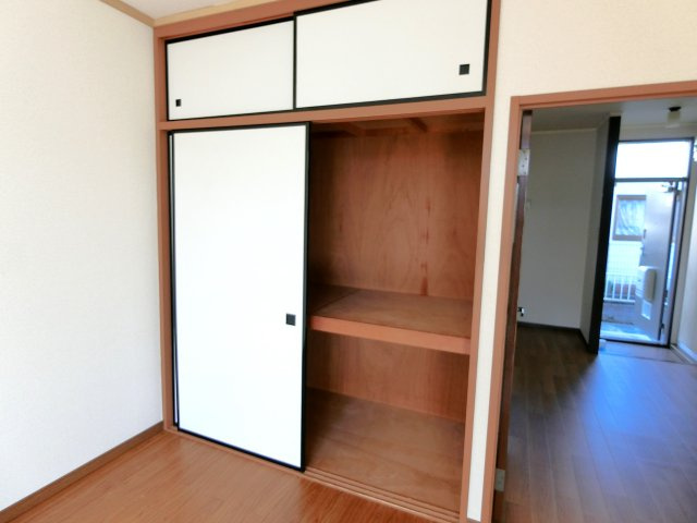 シティハイムオシビの収納