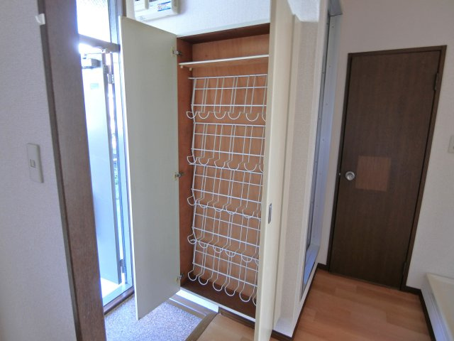 シティハイムオシビの収納