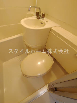 【トイレ】 | シャトーウィスタリヤ