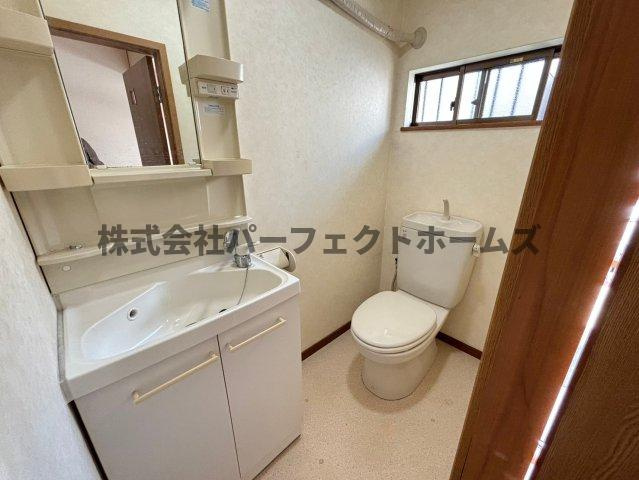 都丘町テラス　賃貸の洗面所|広い洗面スペース