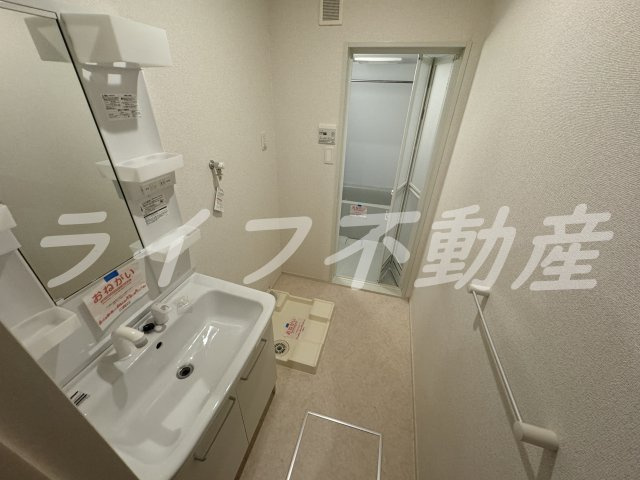 アプリコット瓜生の洗面所|コンパクトで使いやすい洗面所