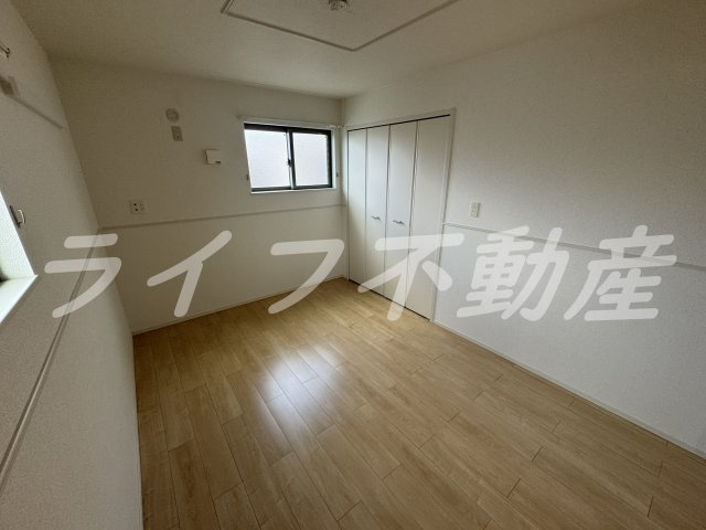 アプリコット瓜生の洋室|ゆったりした洋室です