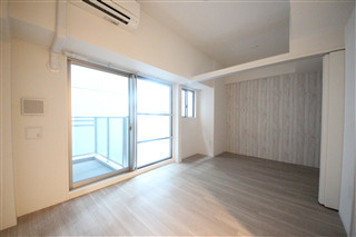 【居間・リビング】 | セレニテ本町リアン