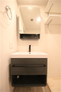 【洗面所】 | セレニテ本町リアン