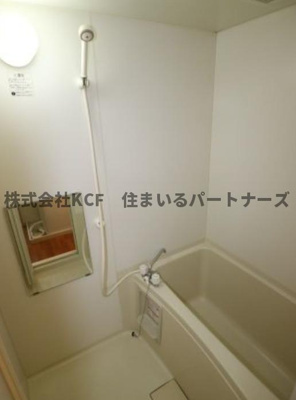 【浴室】 | アザレアハイム | コンパクトで使いやすいお風呂です