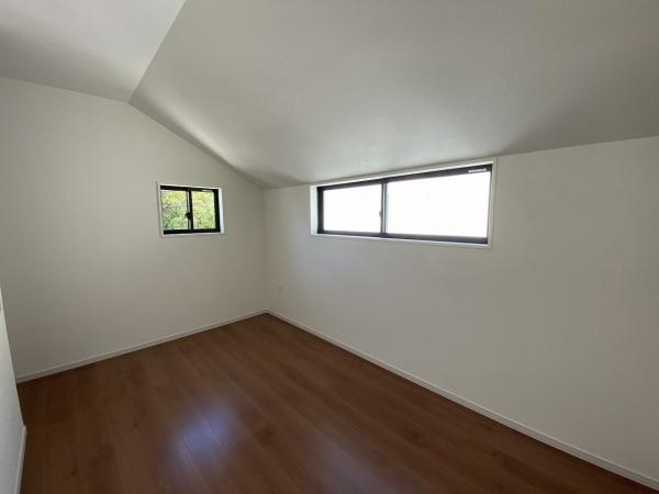 【洋室】 | 垂水区歌敷山4丁目　新築戸建　2号棟