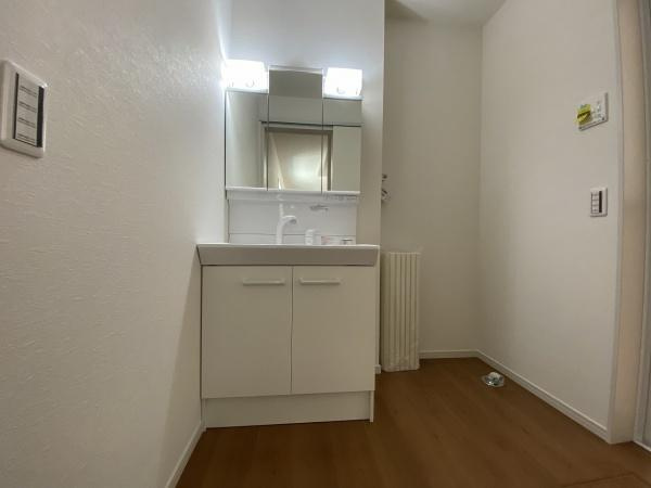 【独立洗面台】 | 垂水区歌敷山4丁目　新築戸建　2号棟