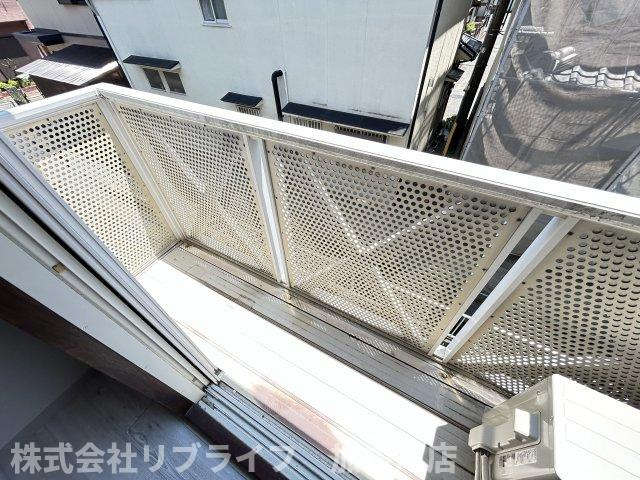 ドミール中島Aのバルコニー